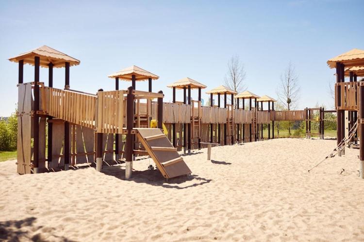 Holiday Resort Van Der Valk, Linstow Dobbin-Linstow Exterior photo